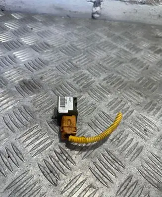 Skoda Roomster (5J) Airbag deployment crash/impact sensor 5wk43883