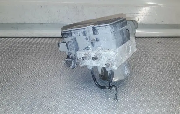 Audi A3 S3 8P ABS Pump 1K0614117H 1K0907379P