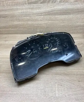 Opel Zafira A Speedometer (instrument cluster) 09195038 09195036