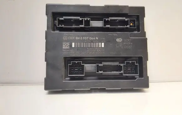 Audi A4 S4 B8 8K Comfort/convenience module 8K0907064N