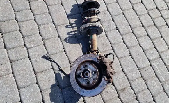 Dacia Sandero II Front wheel hub spindle knuckle 