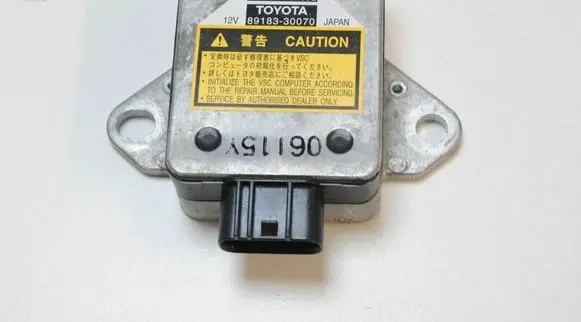 Lexus GS 300 350 430 450H Acceleration sensor 8918330070