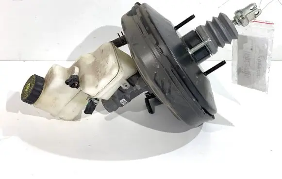 Toyota Yaris Brake booster 47200K0030B