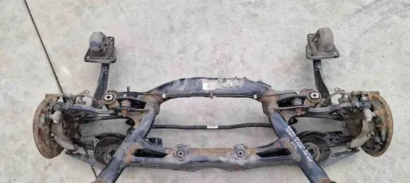 Skoda Octavia Mk3 (5E) Rear axle beam 5Q0505235J