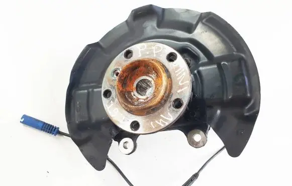 Mini Cooper Countryman R60 Front wheel hub spindle knuckle