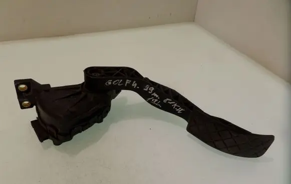 Volkswagen Golf IV Accelerator throttle pedal 6PV00777001