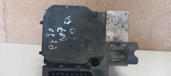 Peugeot 607 ABS Pump 9632833580