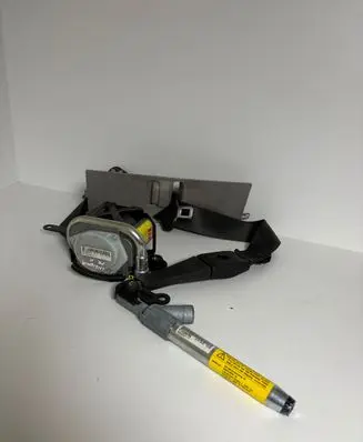 Opel Insignia A Front seatbelt 12848367 M111 03072010