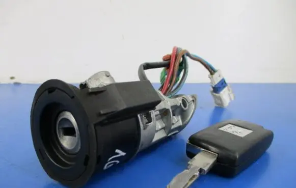 Peugeot 607 Ignition lock