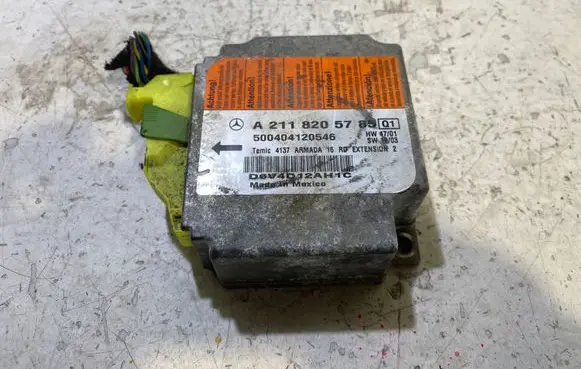 Mercedes-Benz E W211 Airbag control unit/module A2118205785