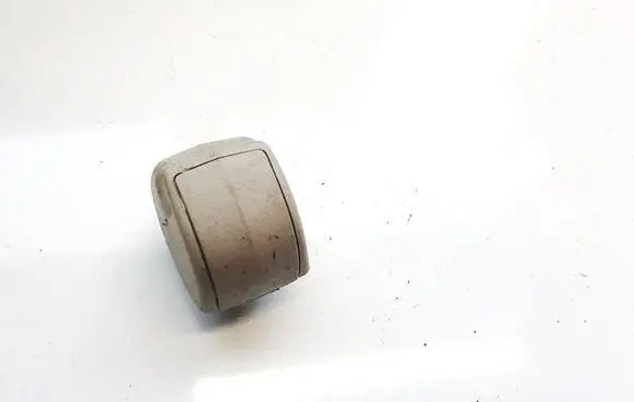 Sun visor clip/hook/bracket
