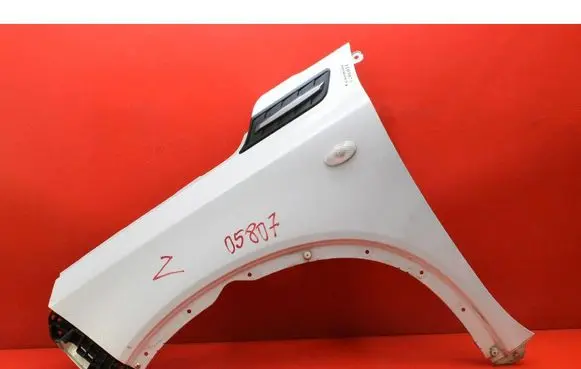 Suzuki Grand Vitara II Fender