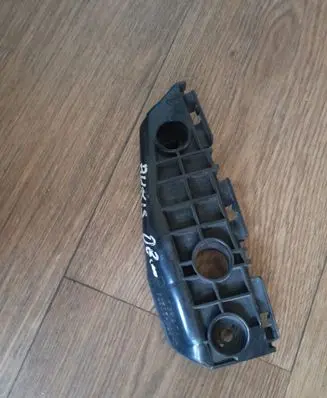 Toyota Auris 150 Front bumper mounting bracket 5253502040