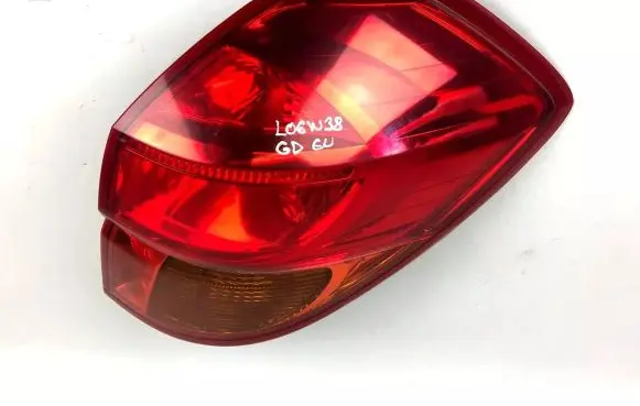 Subaru Legacy Rear/tail lights 22020792