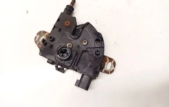 Ford Focus Engine bonnet/hood lock/catch 