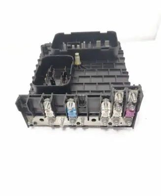 Volkswagen Caddy Fuse module 1K0937124K