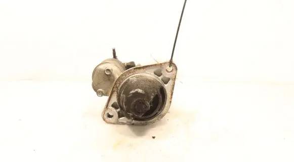 Opel Astra H Starter motor