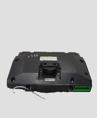 Volvo V70 Climate control unit 31398065 M4085201041