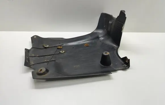 BMW 5 E60 E61 Other body part 7896625