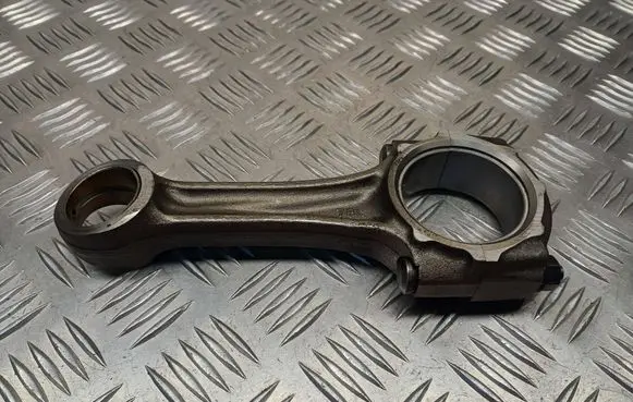 Mitsubishi Pajero Connecting rod/conrod 78L