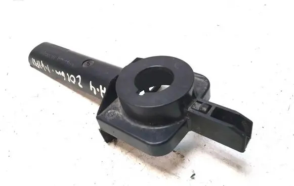 Audi A4 S4 B9 Radiator mount bracket 8W0805201