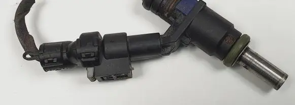 Mercedes-Benz A W169 Fuel injector A0000789023