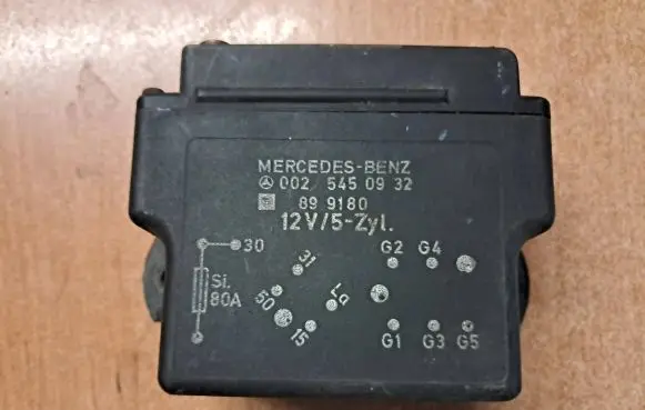 Mercedes-Benz W123 Other relay 0025450932
