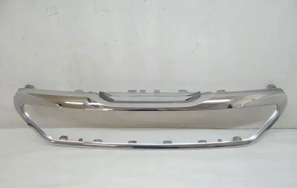 Peugeot 308 Front bumper upper radiator grill 