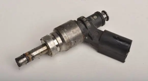 Audi A6 Allroad C6 Fuel injector 06E906036E