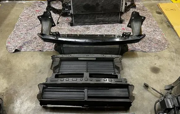 Ford Mondeo MK V Front bodywork piece DG938005DD DG936K775CC DG938C607GC