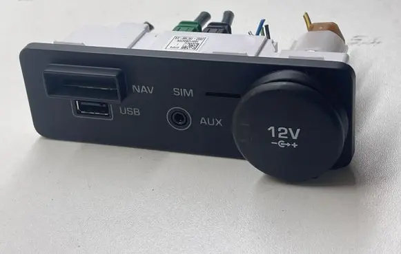 Jaguar F-Pace USB socket connector JX6319C166EA