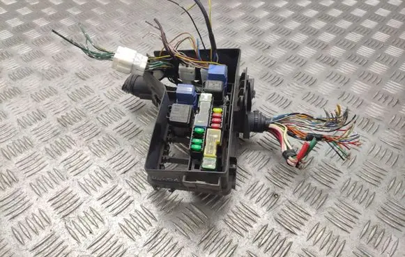 Nissan Qashqai+2 Fuse module