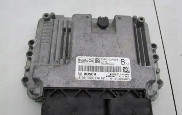 Ford Focus Engine control unit/module BV6112A650BKA