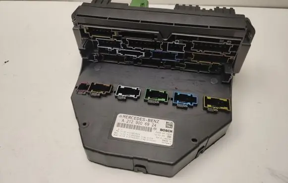Mercedes-Benz E C207 W207 SAM control unit A2129006924