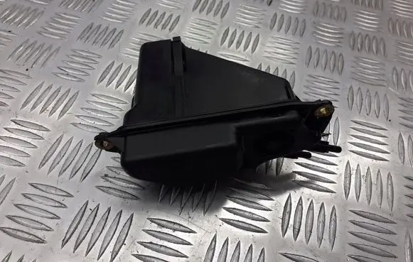 Renault Espace IV Vacuum air tank 8200056350