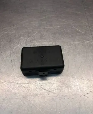 Mercedes-Benz C W203 Rain sensor 2108205710 00600000