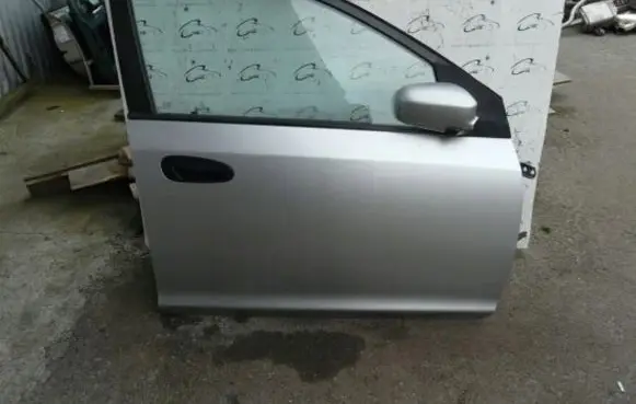 Honda Civic Front door
