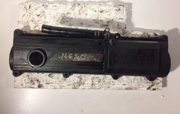 Mazda 626 Rocker cam cover RF7110221