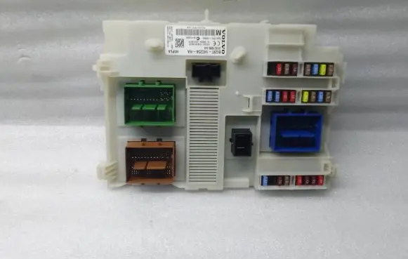 Volvo S60 Fuse module BG9T14C256HA 31327995AA 3659AF01125TP