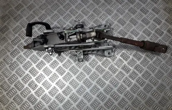 Ford Focus Steering wheel axle 4m513c529gc 4m51-3c529-gc