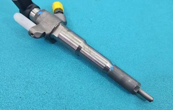 Renault Master III Fuel injector 166000372R IMPRK1570604
