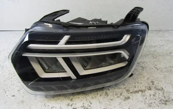 Dacia Duster II Headlight/headlamp 260602465R