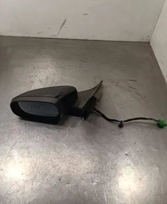 Volvo C30 Front door electric wing mirror 3303029