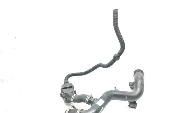Ford Fiesta Intercooler hose/pipe R7N6A