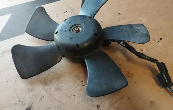Mitsubishi ASX Electric radiator cooling fan 3R021M1X31