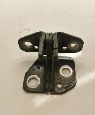 Jeep Grand Cherokee Front door upper hinge 85574
