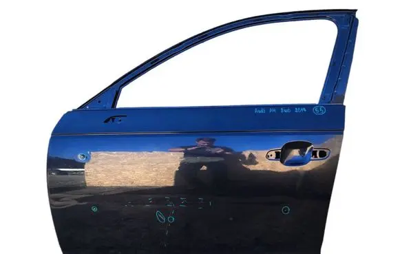 Audi A4 S4 B9 8W Front door
