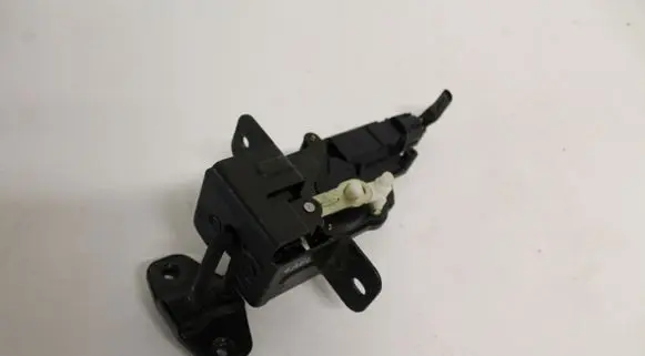 KIA Sorento Tailgate window lock/catch/latch 871303E000