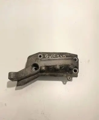 Skoda Fabia Mk2 (5J) Engine mounting bracket 036199275M