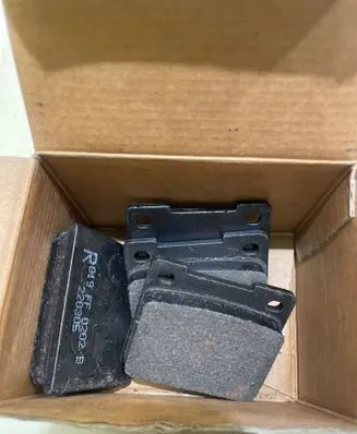 Volvo 140 Brake pads (rear) 